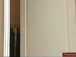 busty ebony tranny sitter honey foxxx analed by future boss