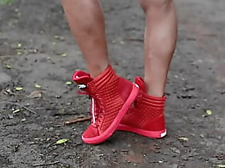 tgirl isabelly ferraz fucks with a stud