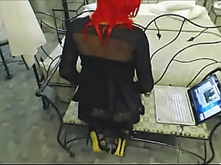 brunette shemale masturbates on webcam