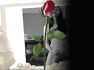 ebony trans babe enjoys solo masturbation on the bed