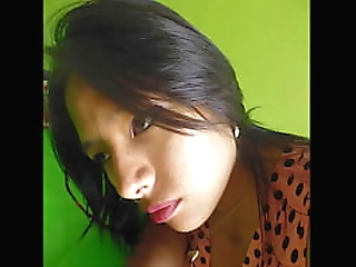 hot latina girl worships massive booty goddess