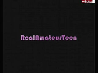 shemale fucking her girlfriend on webcam