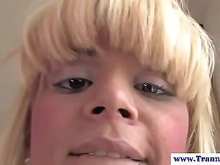 blonde tranny cums while sucking cock