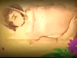 ts filipina busty shemale painting her sexy nails