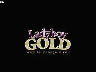 skinny shemale doing handjob and fingering