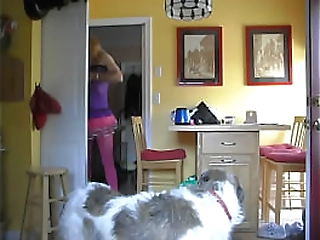 sultry, curvaceous shemale with voluptuous booty