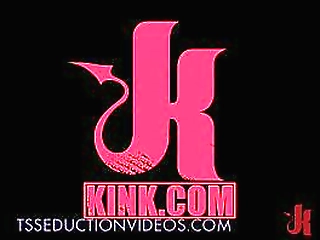 black tranny dancer fucks white ass