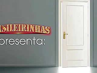 beautiful ts anita masturbates with dildo in her ass