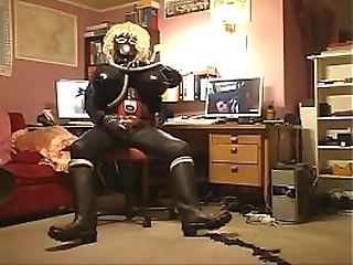 jhoany wikler enjoys solo fuck and looks sexy in her stockings