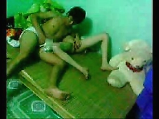 two sexies shemale blonde and redhead sumise sodomizing a guy