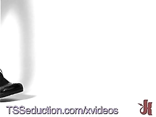 tiffany starr fucks a fake pussy