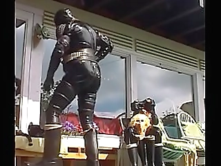 Belle's Horny Shemale Stroke-Off: Slippin' the Panty Snake!