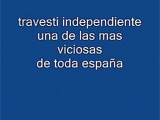 latina girl loves big booty shemale.